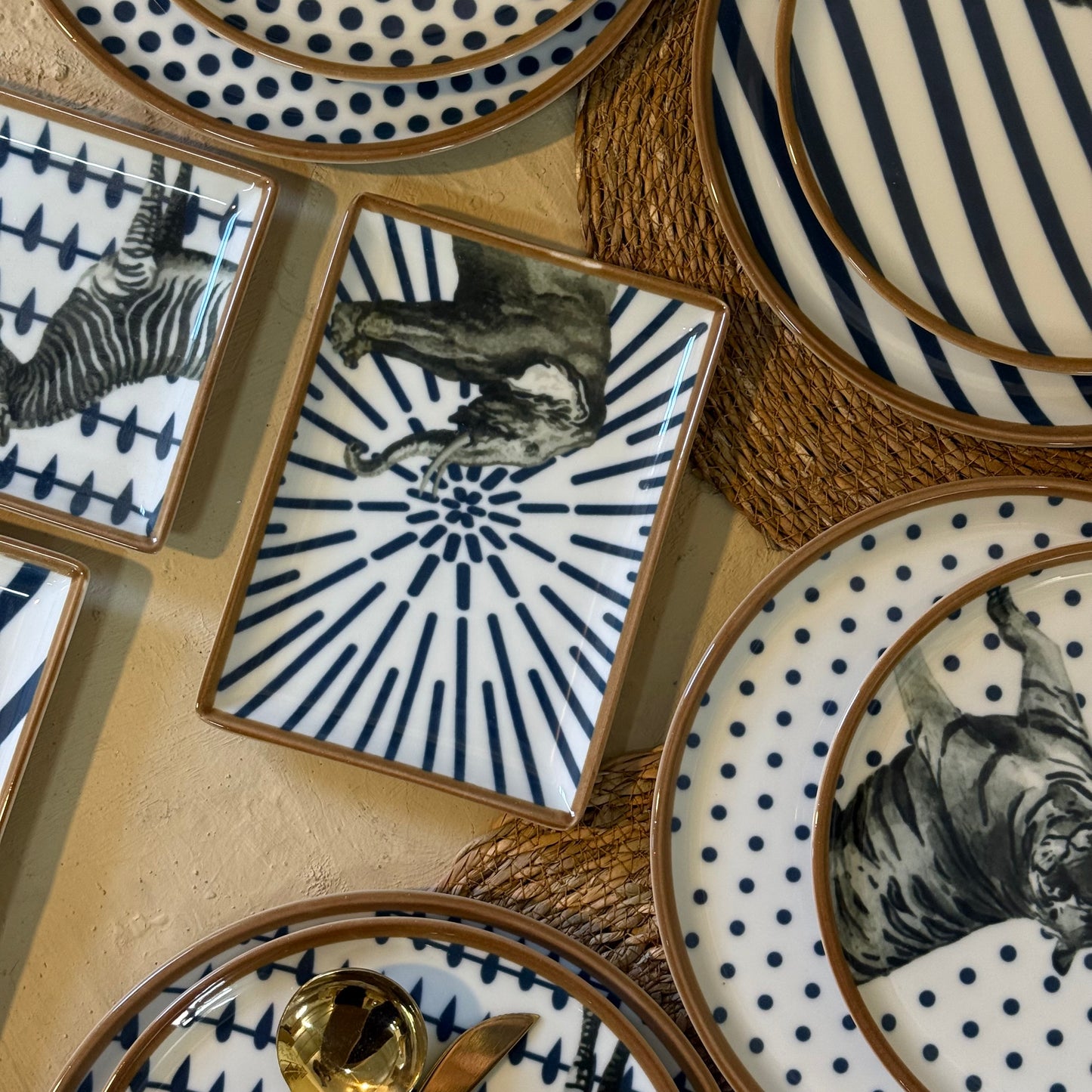 Porland Porselen Kahvaltı Takımı 18 Parça 6 Kişilik KOD:662