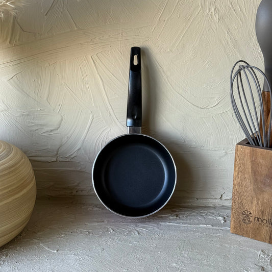 Yüksel Yanmaz Yapışmaz Sütlük 12 cm Kırmızı KOD:0468