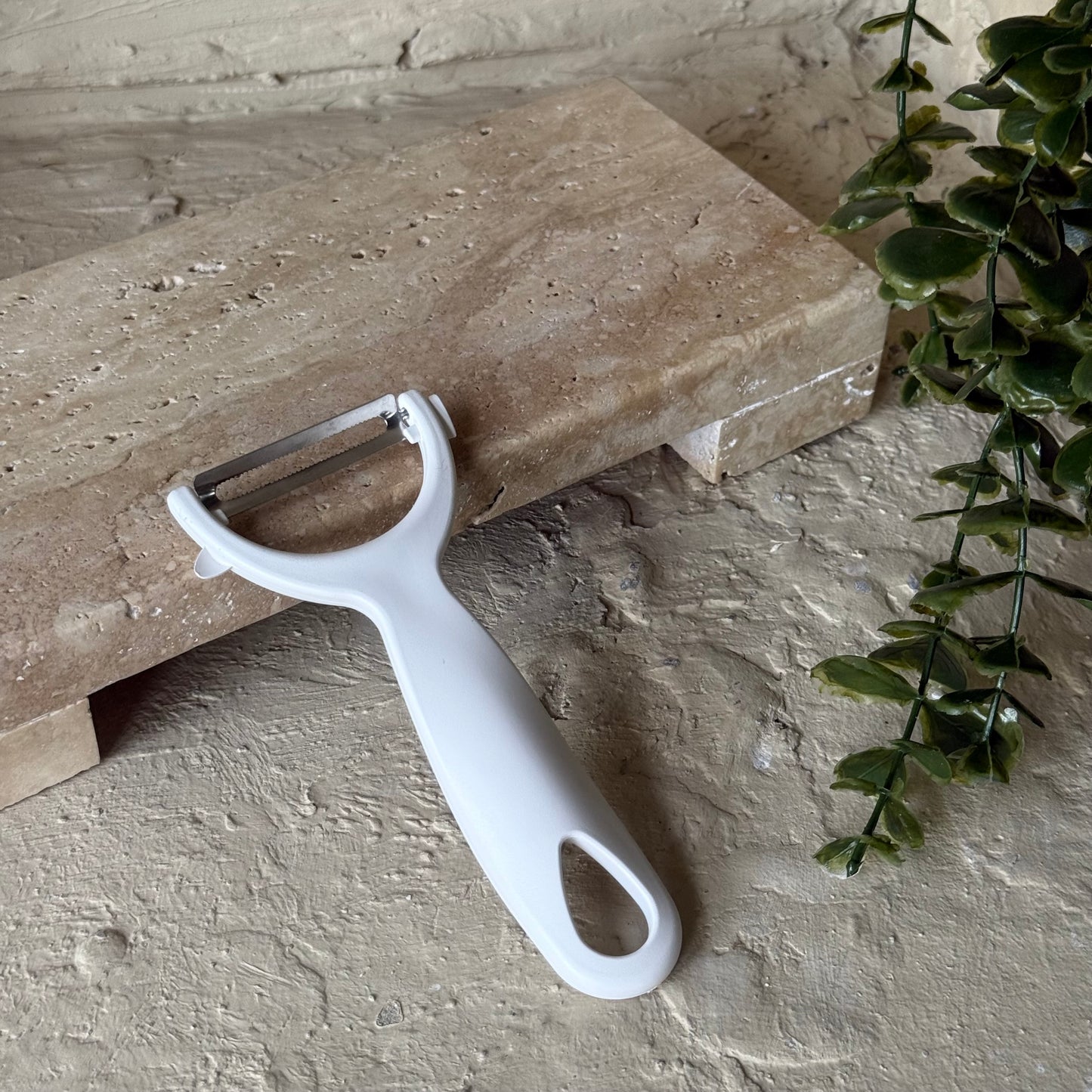 Mu-Ggiss Pratik Soyacak Beyaz 14 cm KOD:001