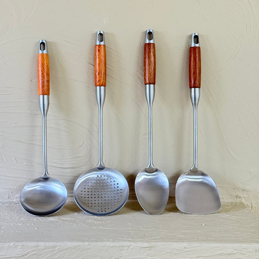 Masterchef 2 Paslanmaz Çelik Akasya Ağacı Tutmalı Mutfak Seti 4 Parça