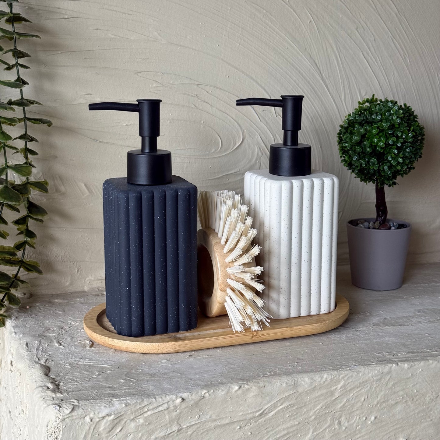 Kasandra Bambu Standlı İkili Sıvı Sabunluk Fırça Seti