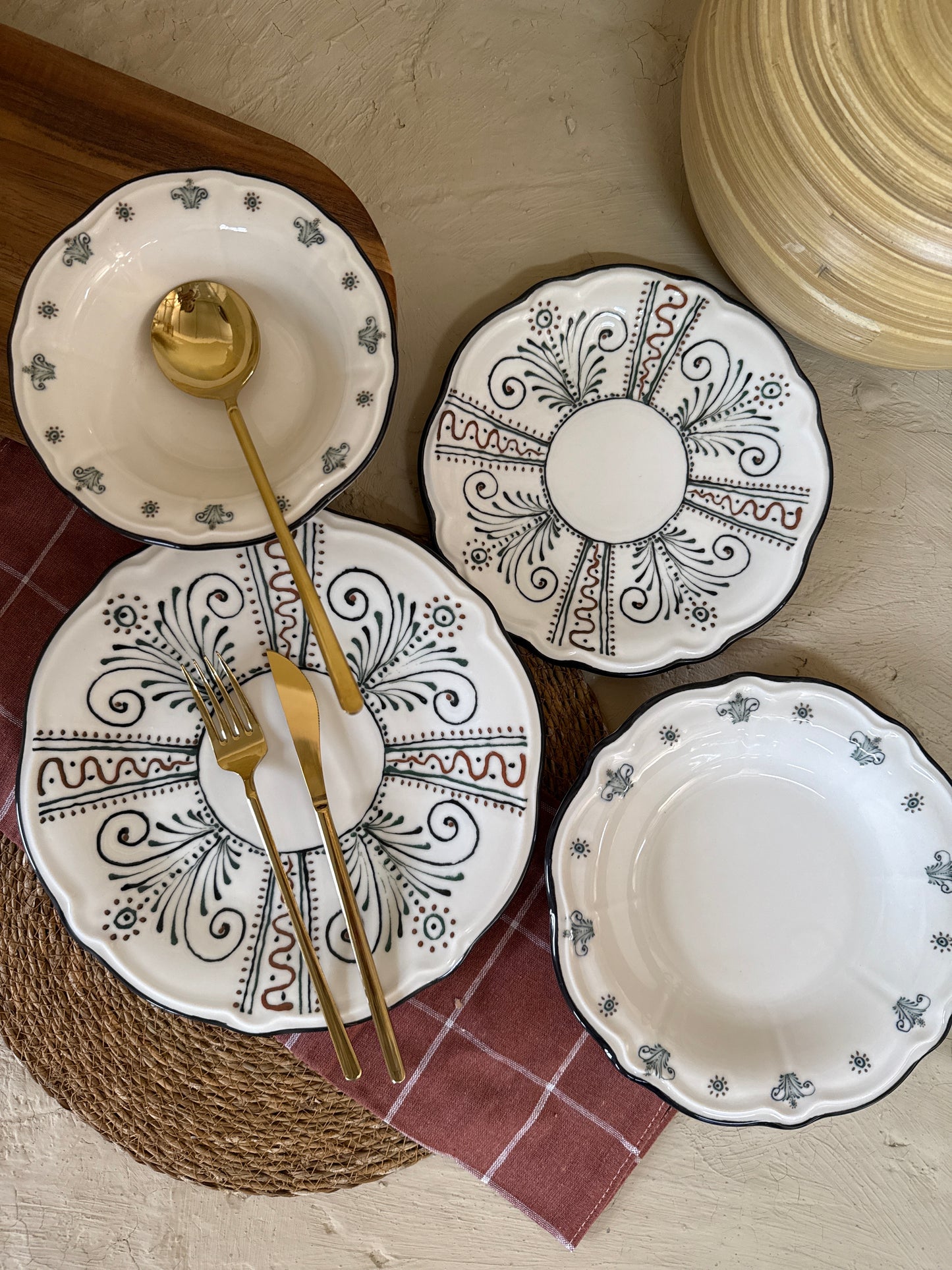 Porser 24 Parça Porselen Yemek Takımı 6 Kişilik KOD:HELEN