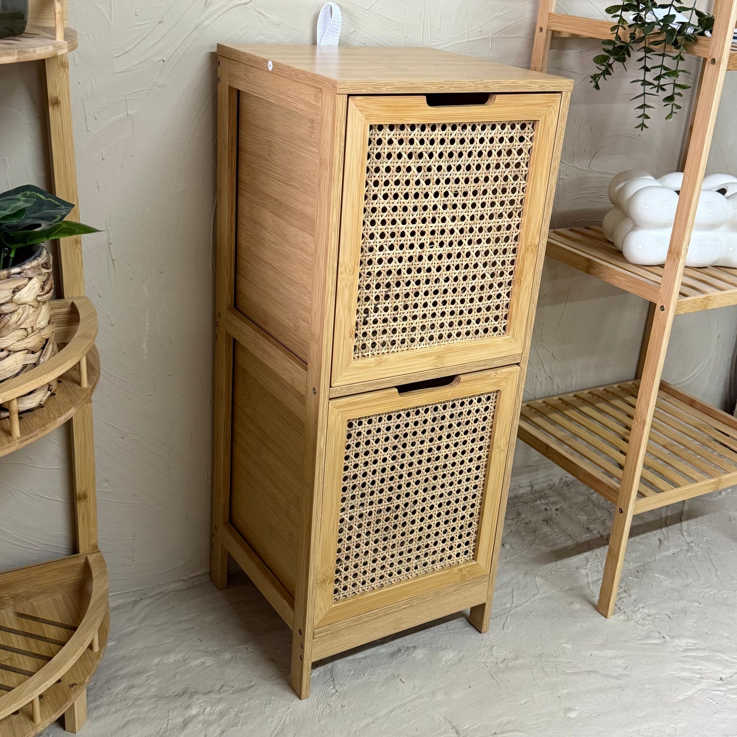 PNL Ayaklı Ahşap Rattan Dolap 2 Çekmeceli KOD:BM01