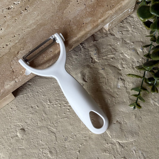 Mu-Ggiss Pratik Soyacak Beyaz 14 cm KOD:001