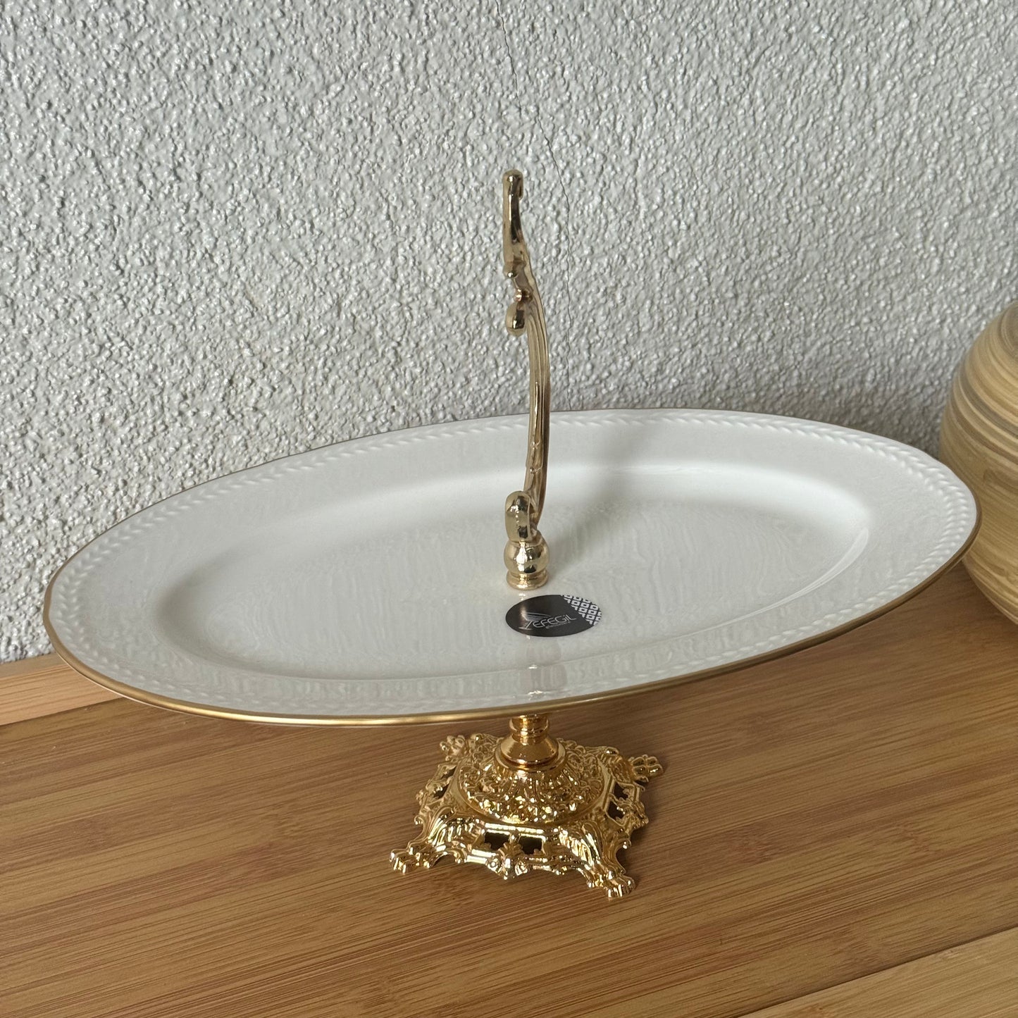 Firuze Gold Yaldızlı Porselen Oval Kayık Sunumluk Ayaklı Kod:3801 30x22 cm