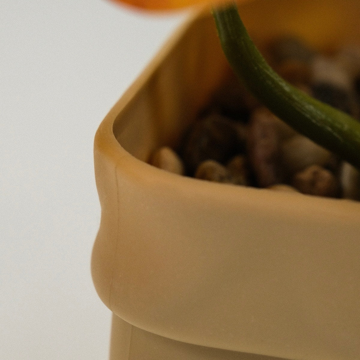 Best Saksılı Yapay Çiçek Turuncu 25 cm