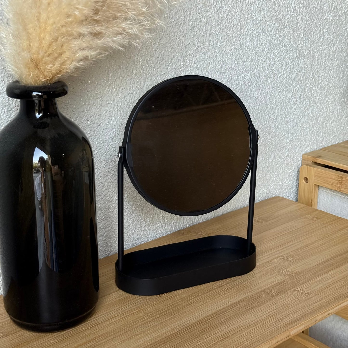 Cora Metal Standlı Yuvarlak Ayna Mat Siyah 25x19 cm