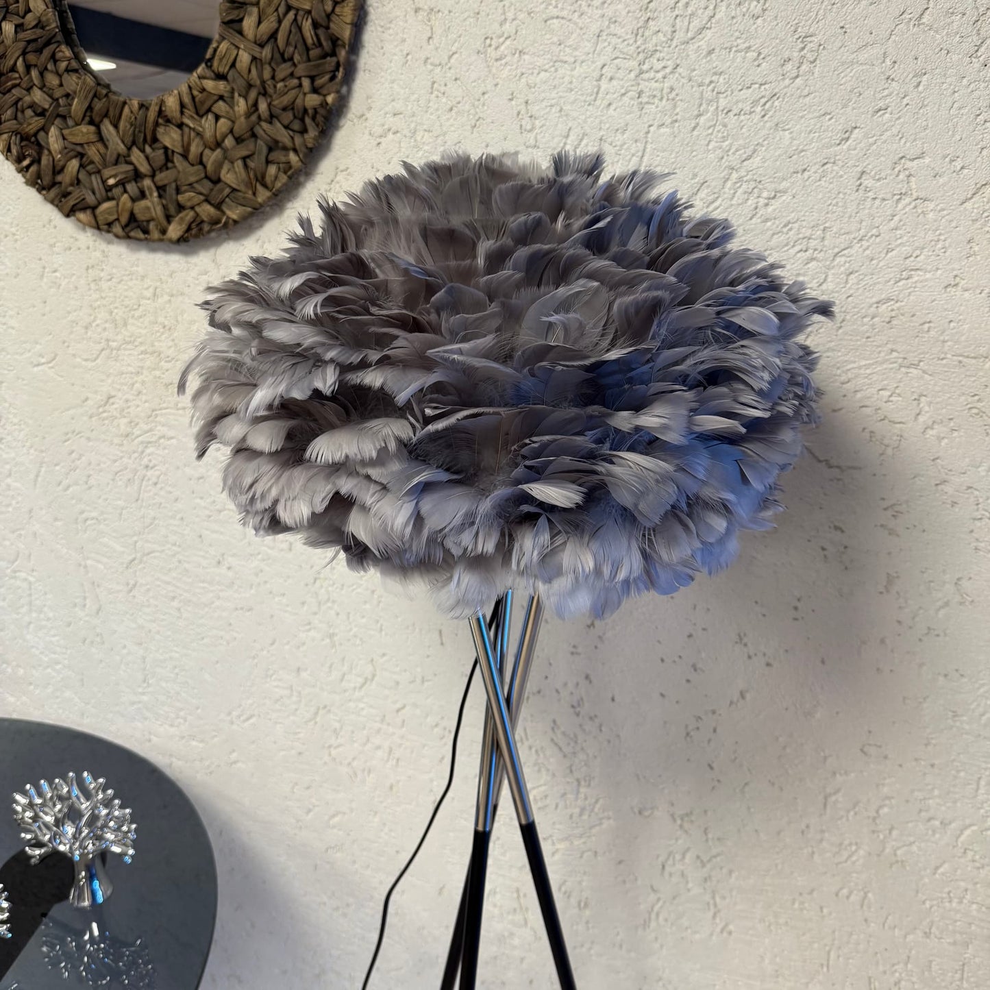 Talia Metal Ayaklı Tüy Lambader Gri-Gümüş 1,55 cm