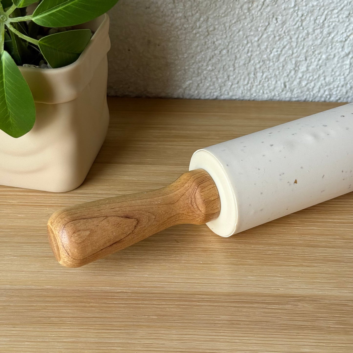 Dean Bambu Tutmalı Silikon Merdane 38 cm Krem