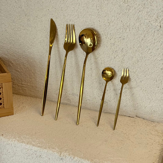 Zra Model 30 Parça 6 Kişilik Çatal Kaşık Bıçak Seti Gold (Çok Satanlarda)