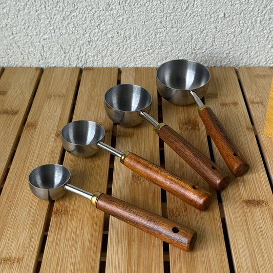 Toru 4 Boy Ahşap Tutmalı Ölçü Kaşığı Seti 15 ml, 30 ml, 45 ml, 60 ml