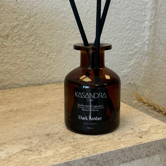 Kasandra Home Dark Amber Çubuklu Banyo Kokusu 150 ML (SİYAH)