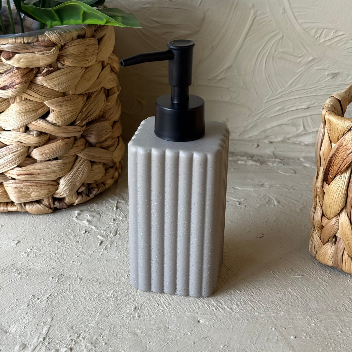 Line Porselen Sıvı Sabunluk Bej KOD:1446A