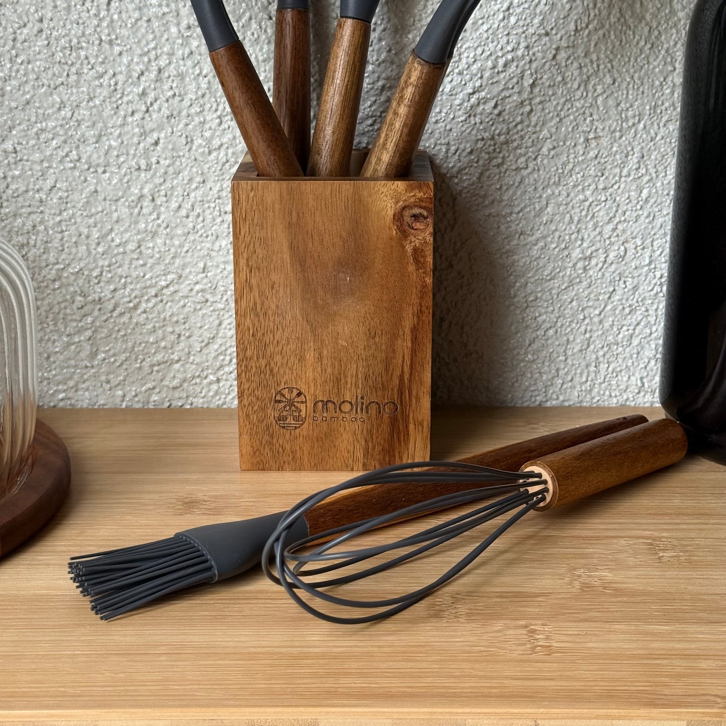 Molino Akasya Ağacı Standlı Silikon Mutfak Seti 8 Parça Gri