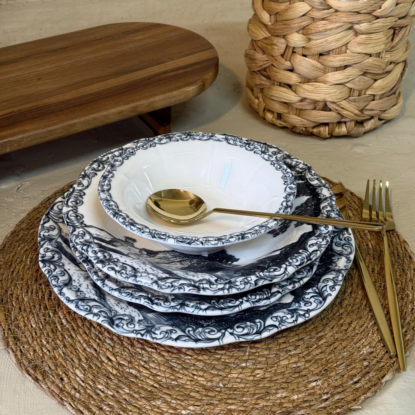 Porser Porselen 24 Parça Yemek Takımı 6 Kişilik Siyah KOD:NOİRDEN-30402-1