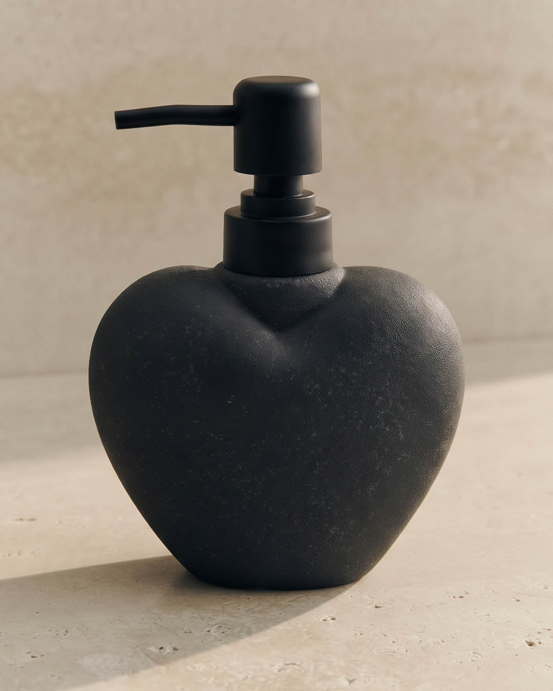 Kalp Şeklinde Seramik Sıvı Sabunluk 280 ml Antrasit 3884
