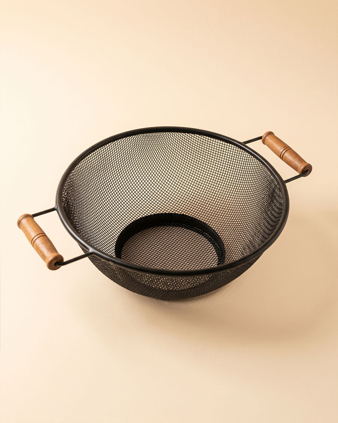 Ahşap Çift Kulplu Siyah Metal File Süzgeç - 25 cm