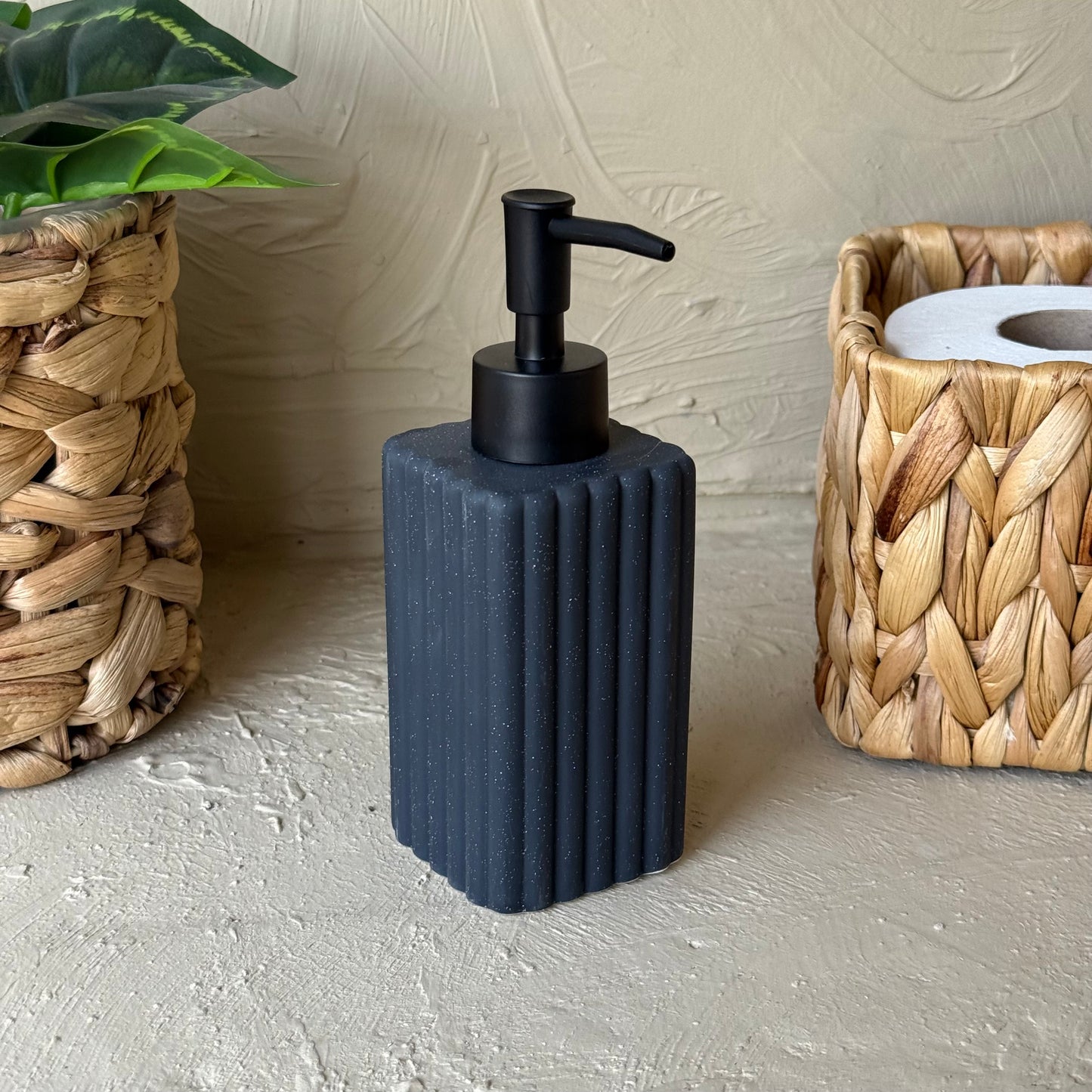 Line Porselen Sıvı Sabunluk Siyah KOD:1446A