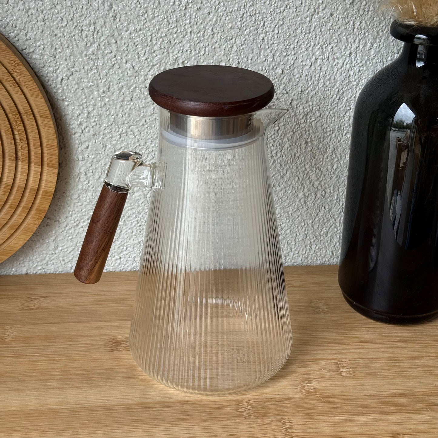 Milay Akasya Ağacı Kapaklı Çizgili Cam Sürahi 1700 ml KOD:244