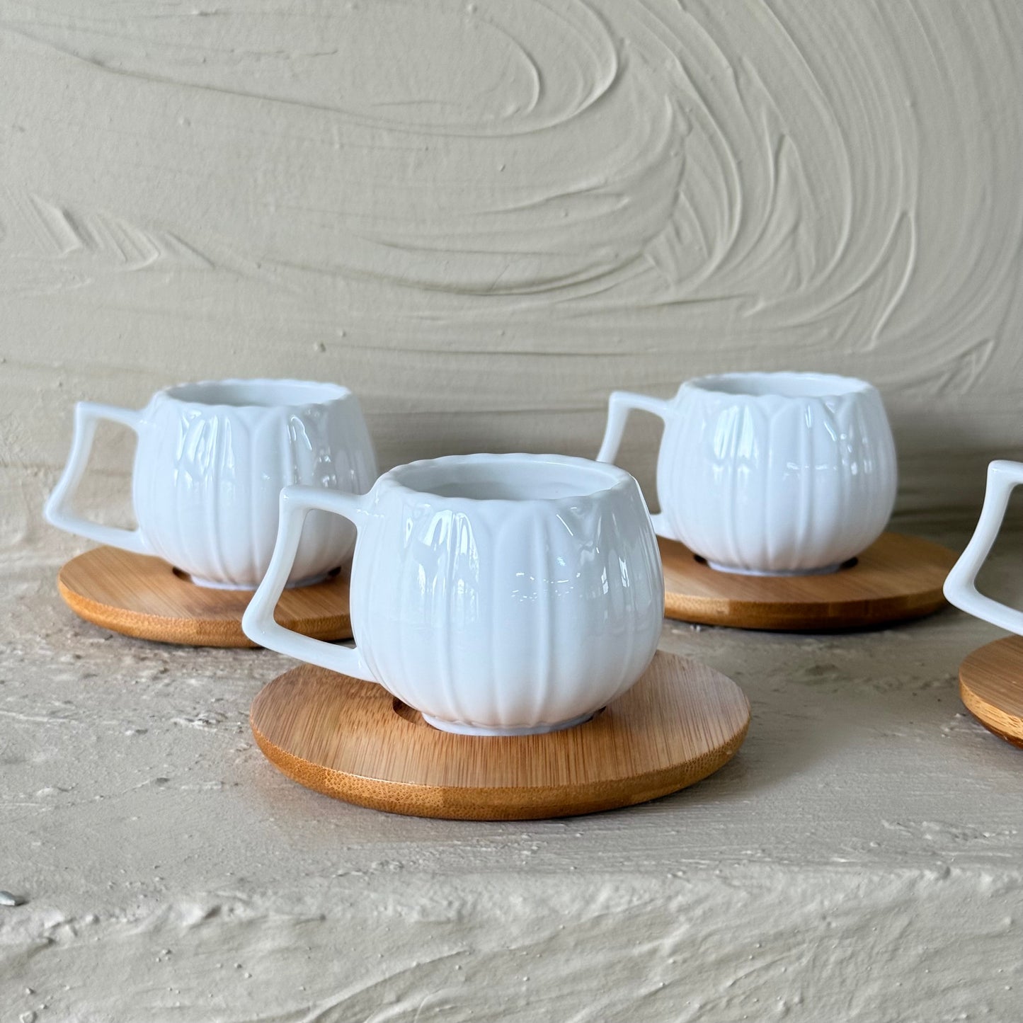 KRD Bambu Altlık Porselen Kahve Fincan Takımı Seti Tombul Model 6 Kişilik