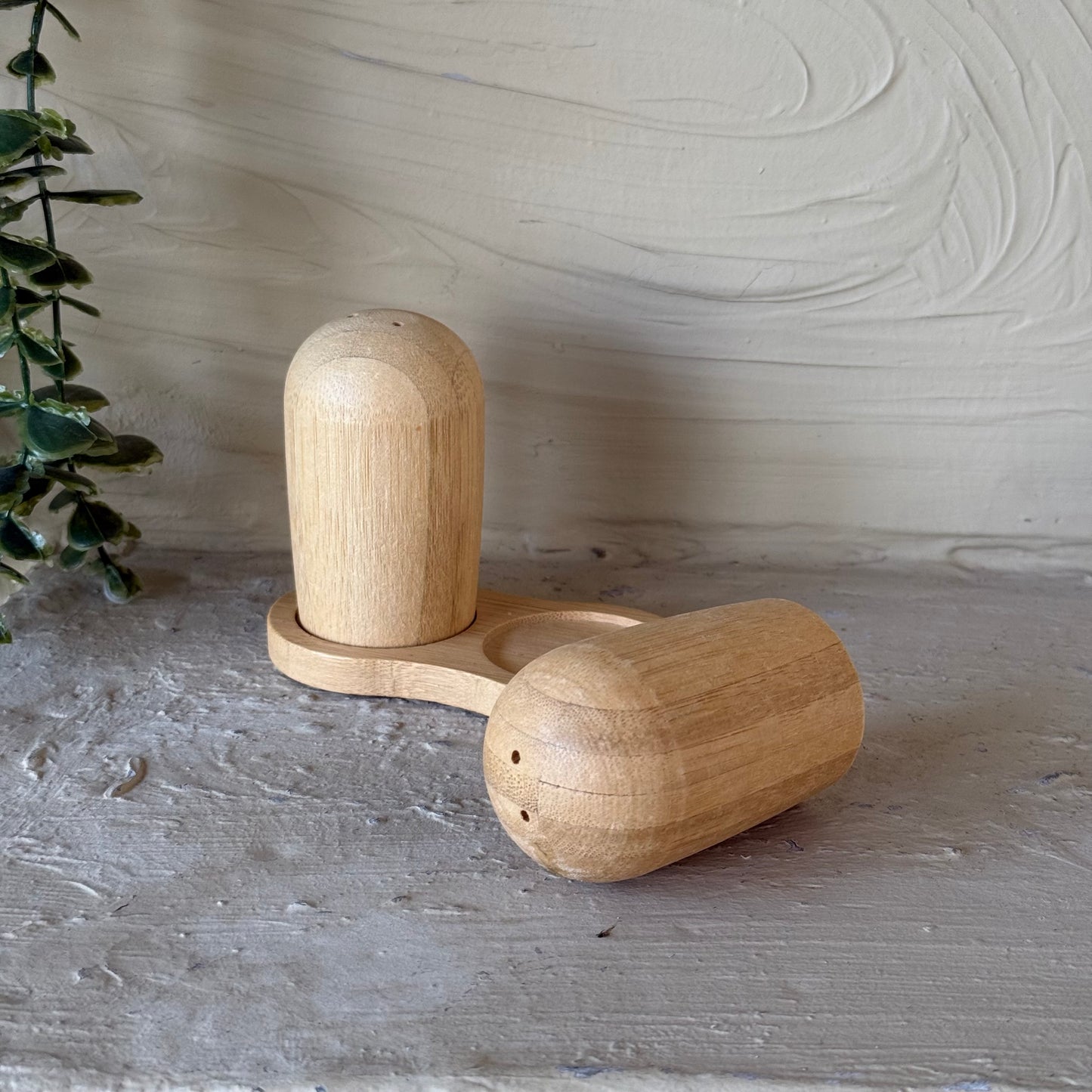 Saverlly Bambu Standlı İkili Oval Model Tuzluk KOD:94660