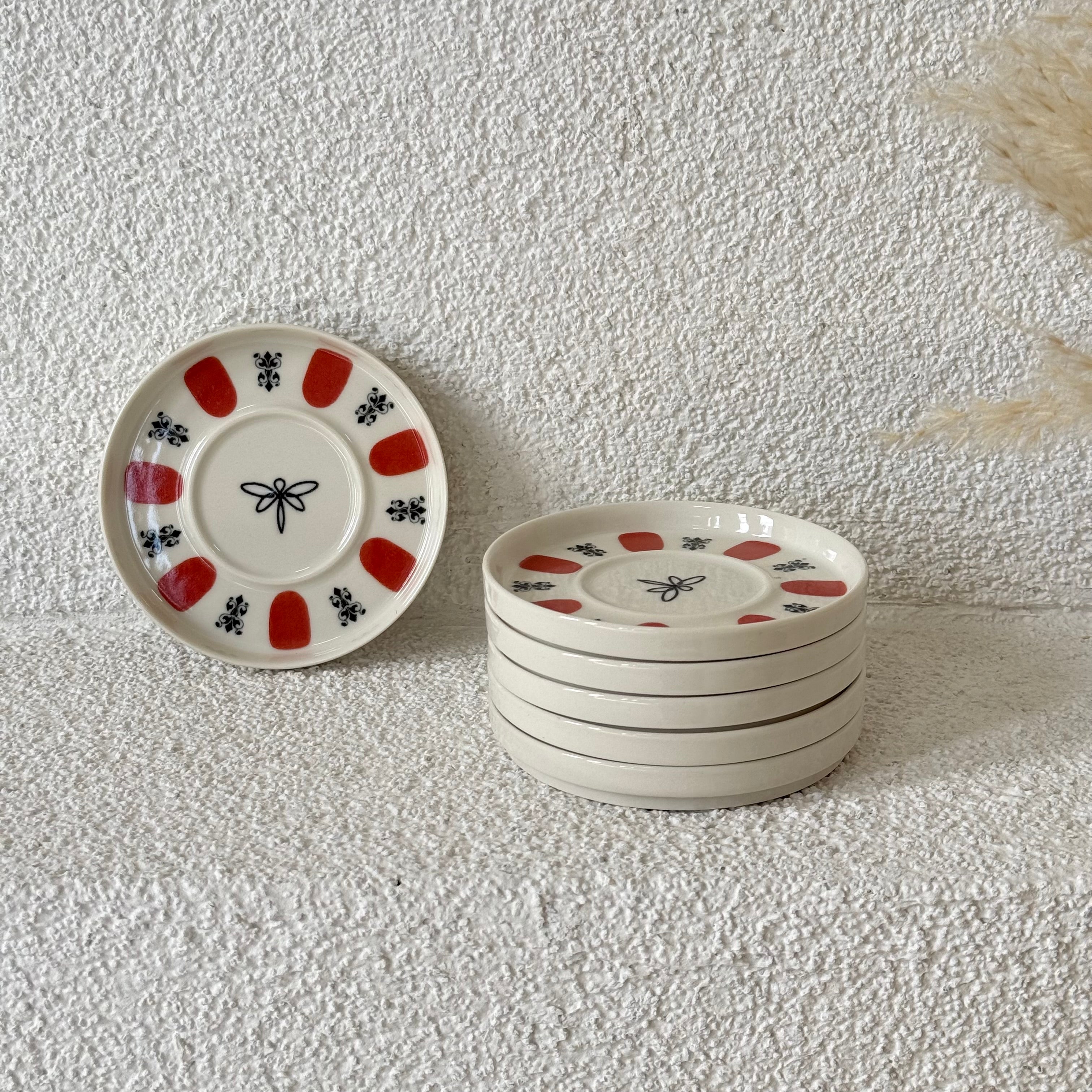 Pashally Porselen 6 Adet Çay Altlığı Kırmızı KOD:0533
