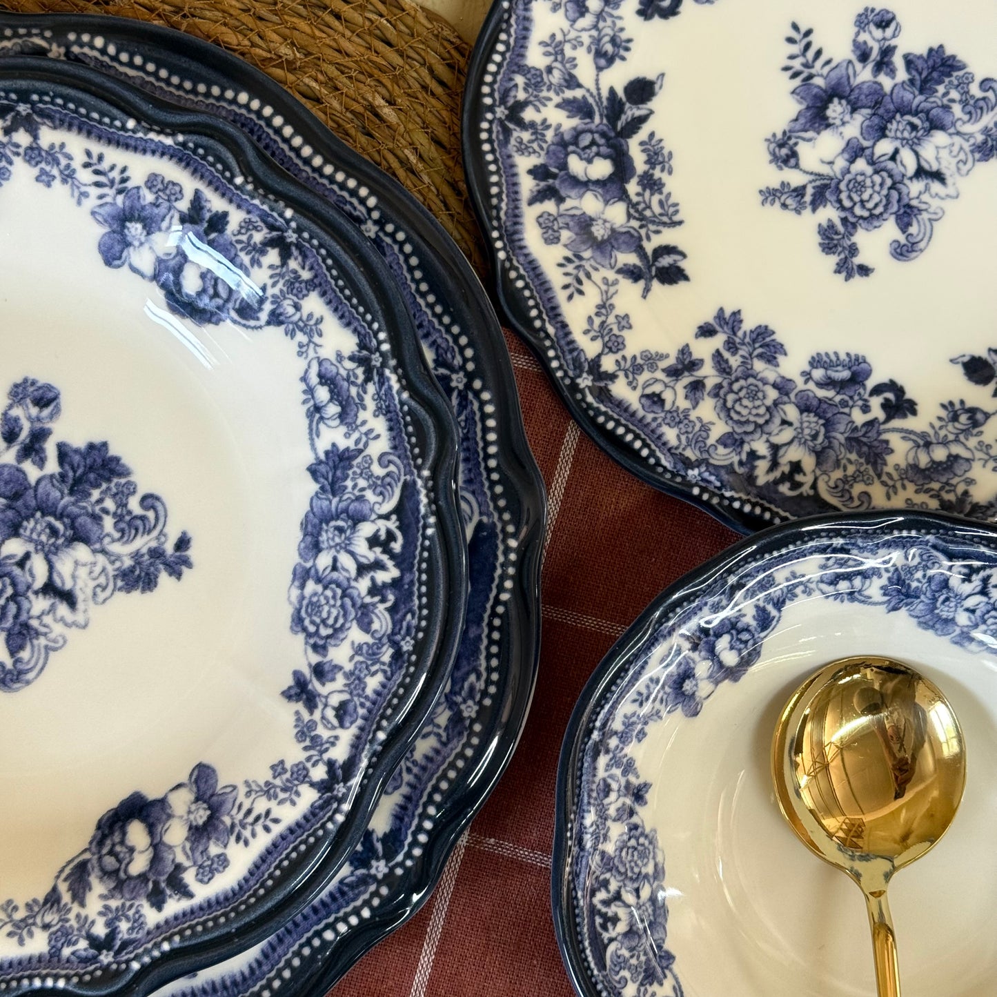 Porser 24 Parça Yemek Takımı 6 Kişilik KOD:VELOUR NAVY-30328