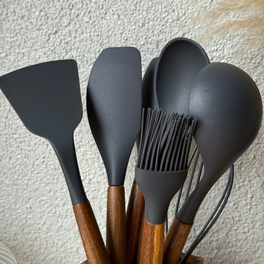 Molino Akasya Ağacı Standlı Silikon Mutfak Seti 8 Parça Gri