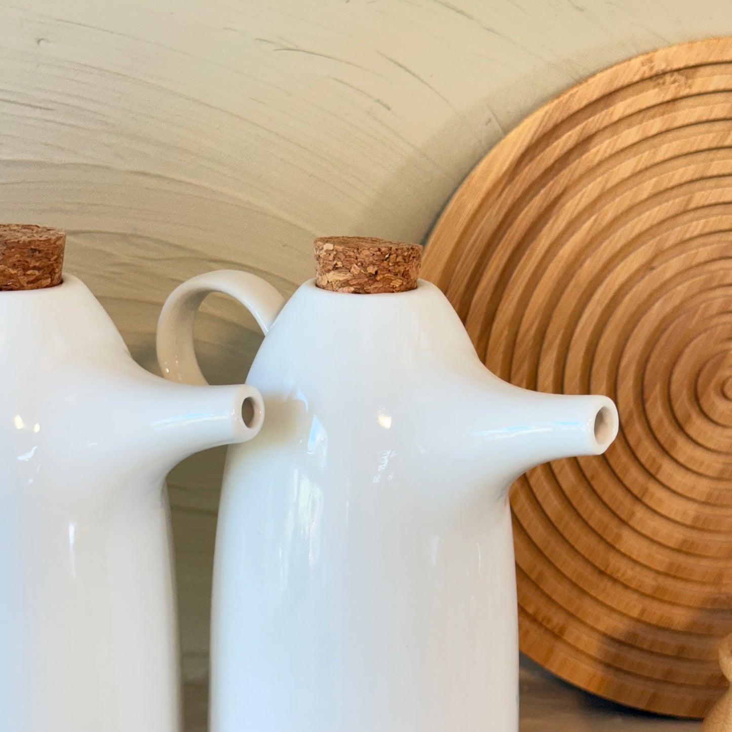 Arow Kate Bambu Standlı İkili Porselen Yağlık Seti 1 Litre