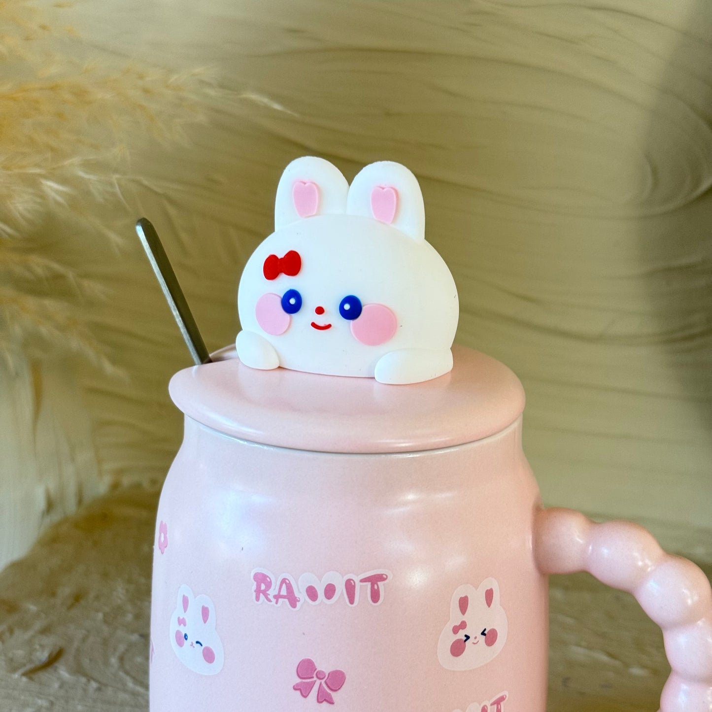 Tutku Rabbit Kapaklı Porselen Kupa Pembe