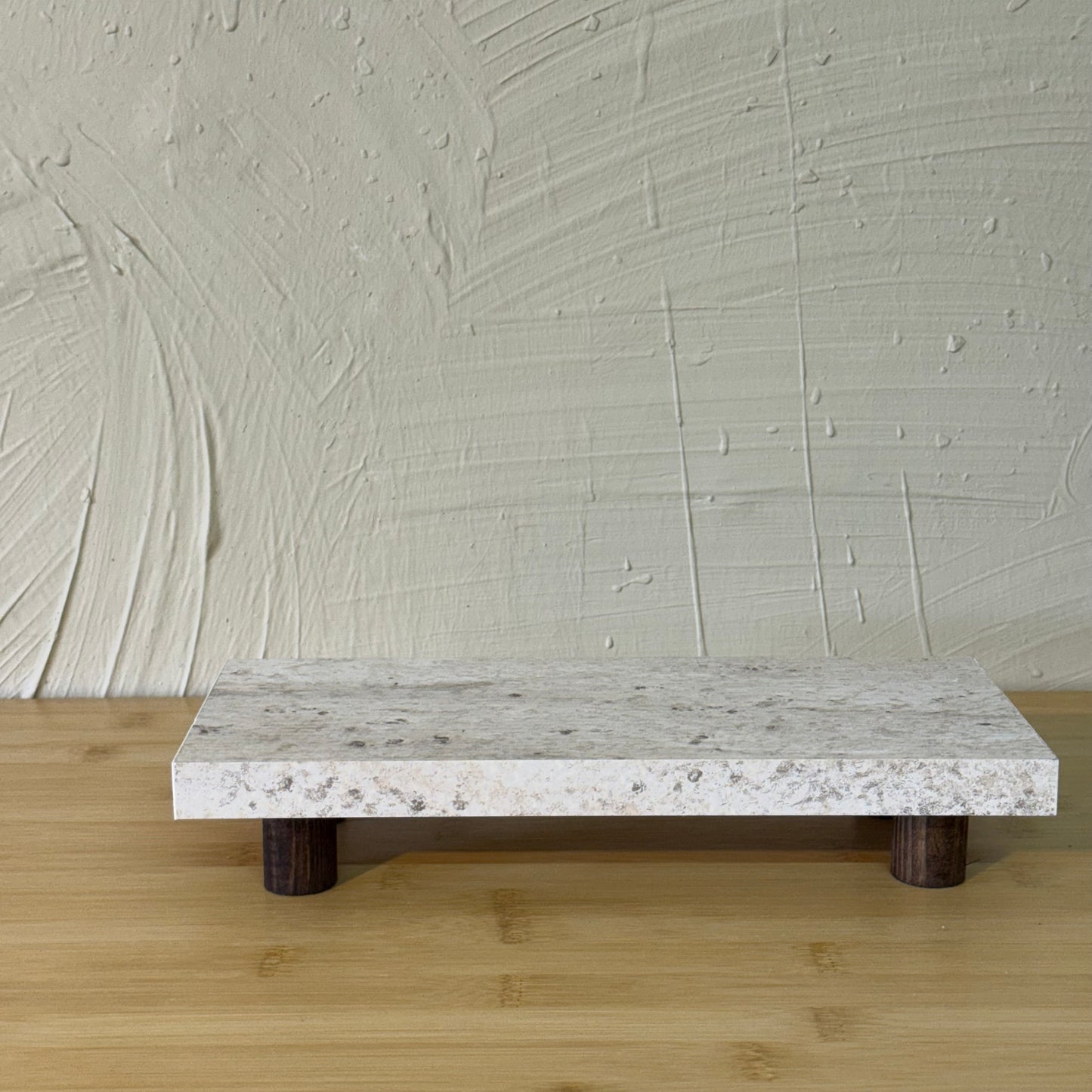 Evanev Ahşap Ayaklı Traverten Görünümlü Dikdörtgen Stand