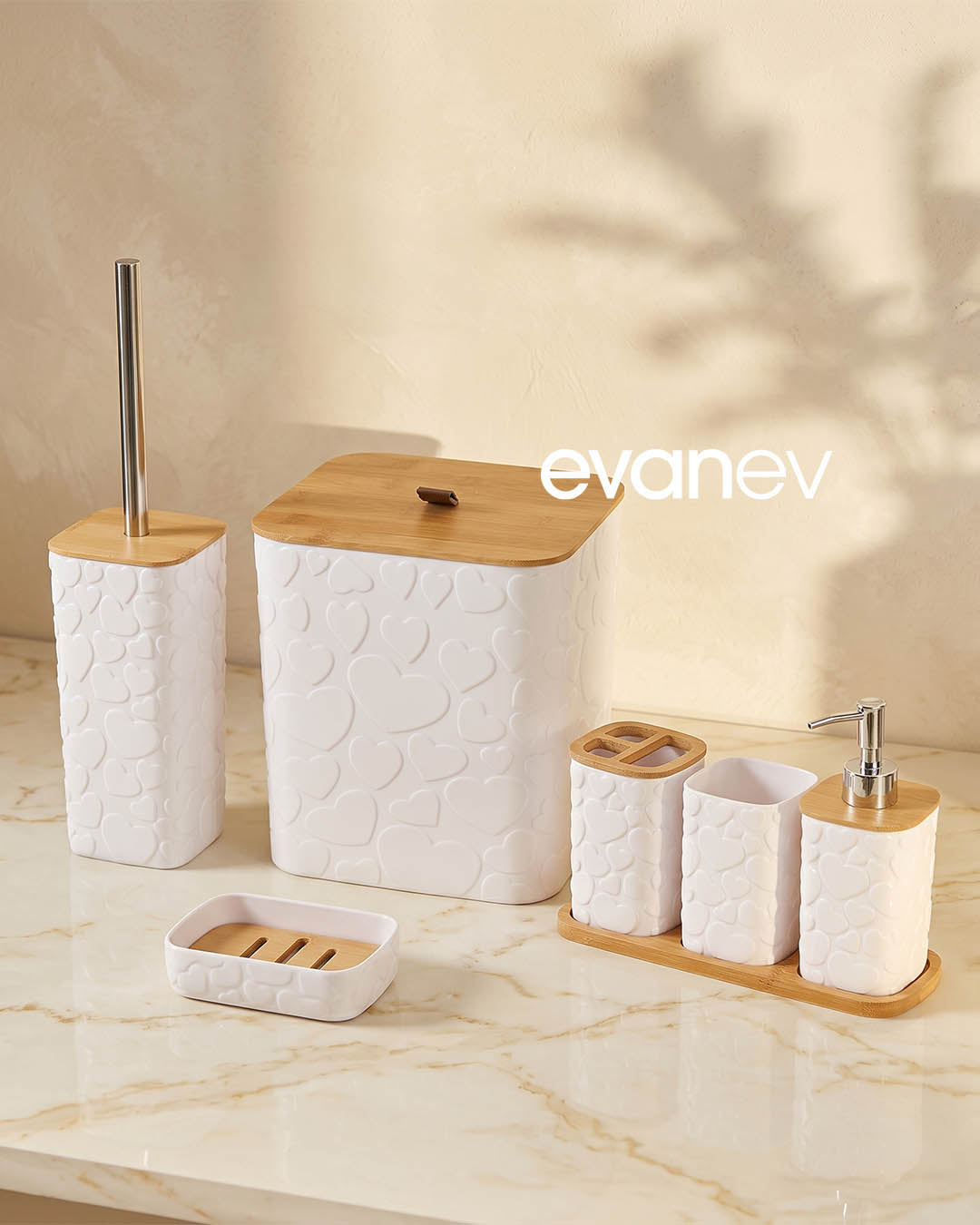 Bambu Detaylı 7 Parça Banyo Seti – Şık, Modern ve Zarif Tasarım
