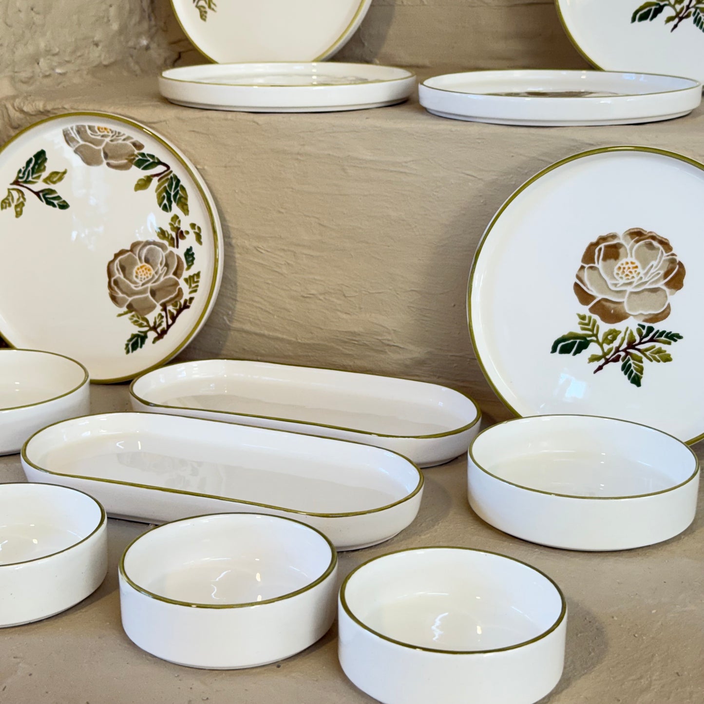 Tutku Manolya 14 Parça Kahvaltı Takımı 6 Kişilik