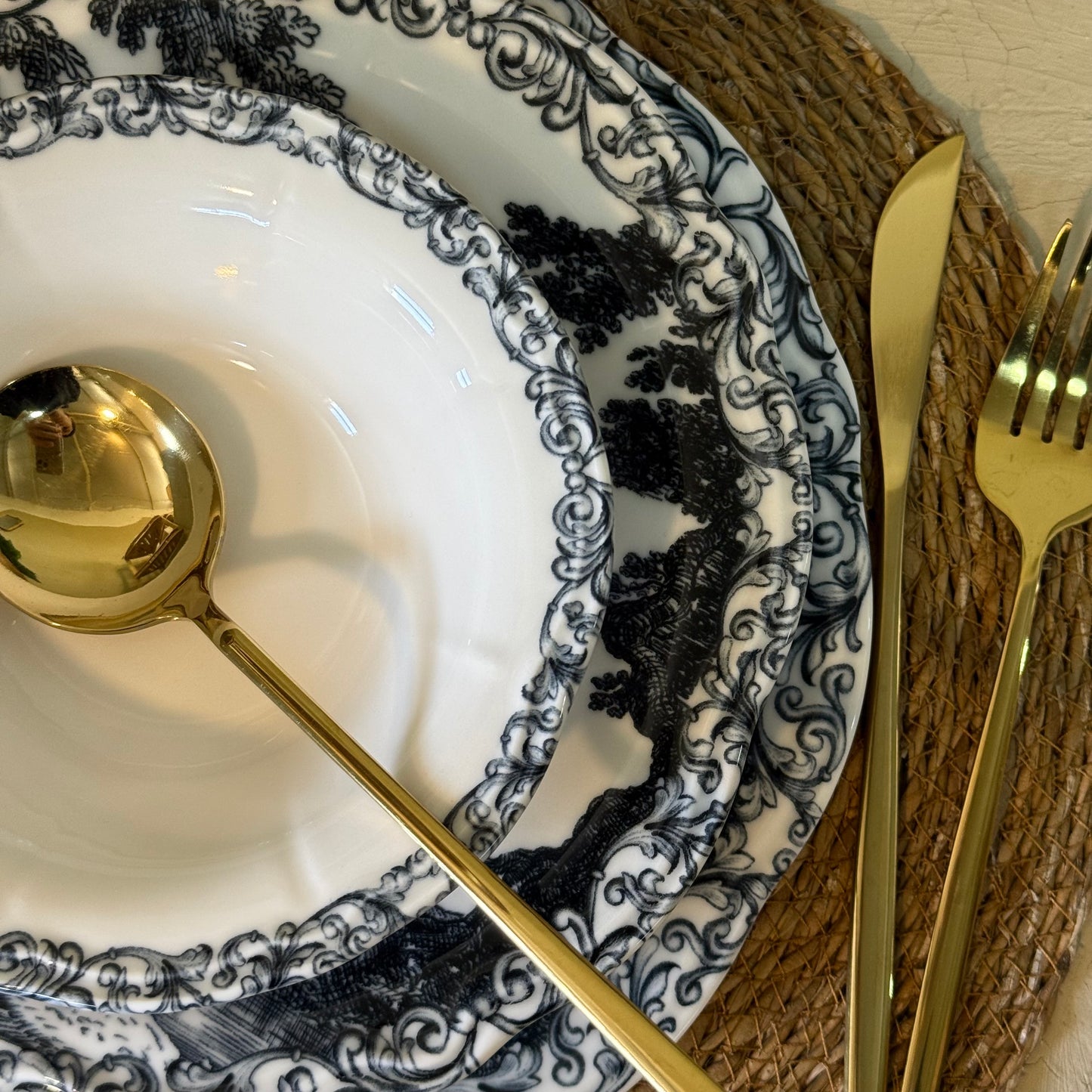 Porser Porselen 24 Parça Yemek Takımı 6 Kişilik Siyah KOD:NOİRDEN-30402-1