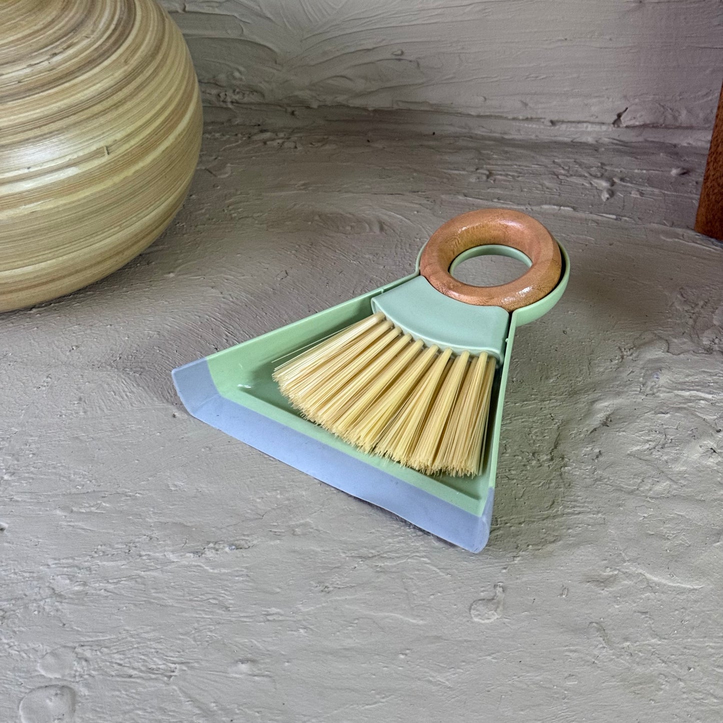 Marina Bambu Tutmalı Kırpıntı Toplayıcı Fırça Yeşil