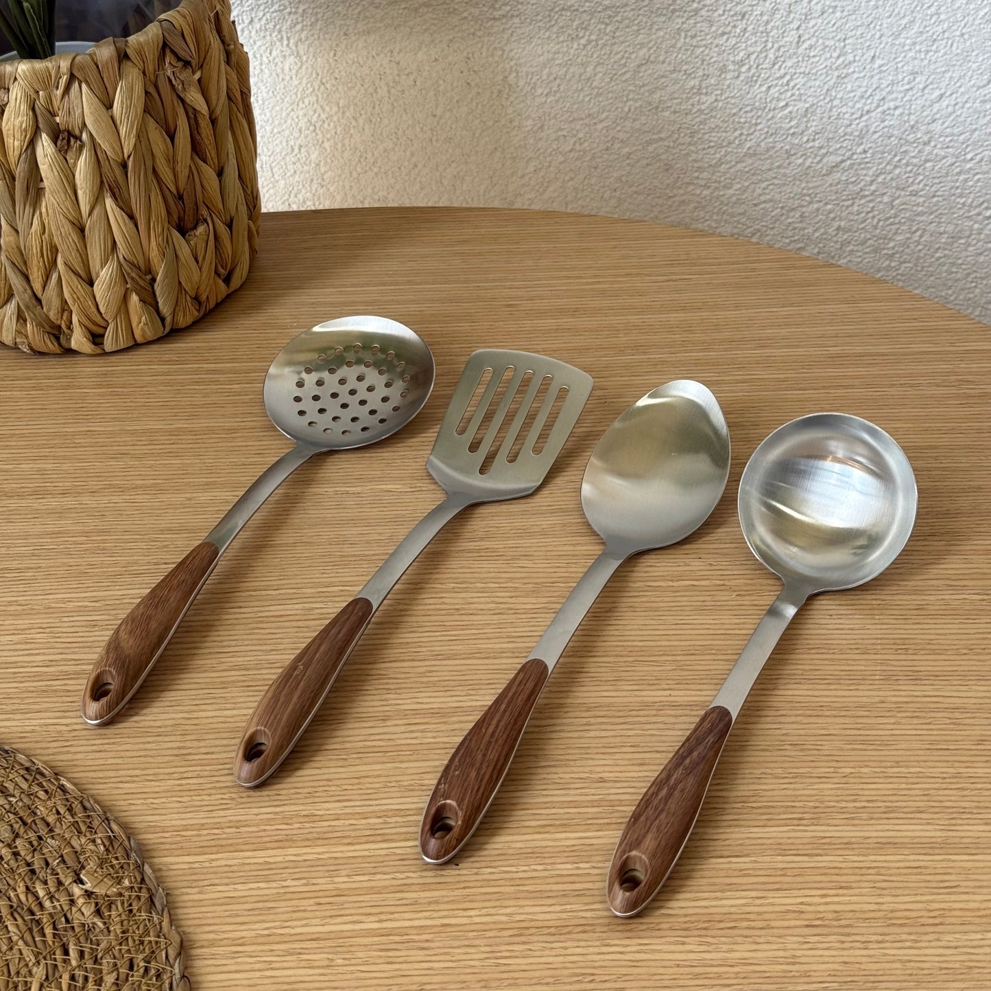 Cookerlly Ahşap Tutmalı Çelik Mutfak Seti 4 Parça KOD:1764-65-66-67