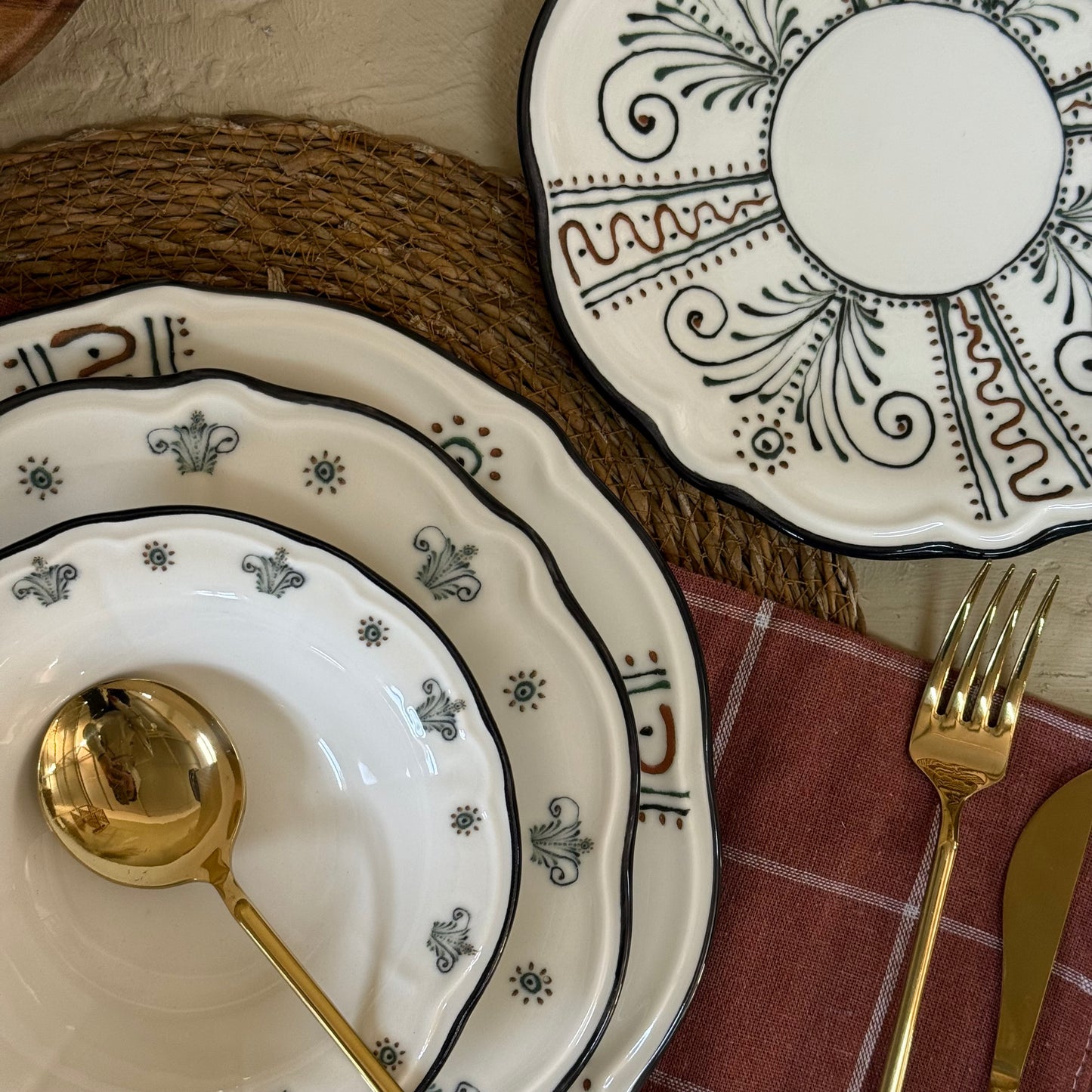 Porser 24 Parça Porselen Yemek Takımı 6 Kişilik KOD:HELEN