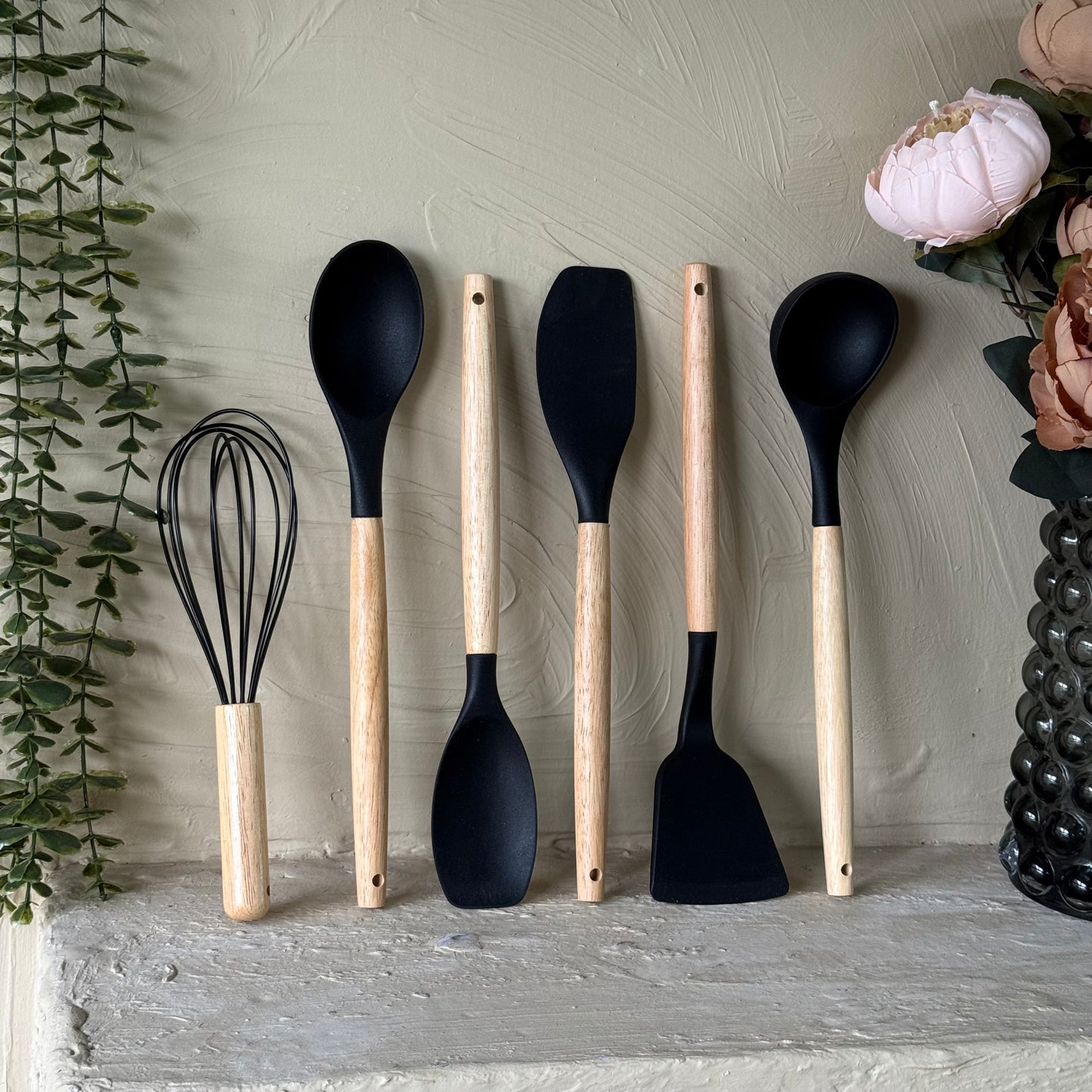 Kully Bambu Saplı Silikon Kepçe Seti 6 Adet Siyah KOD:1-8