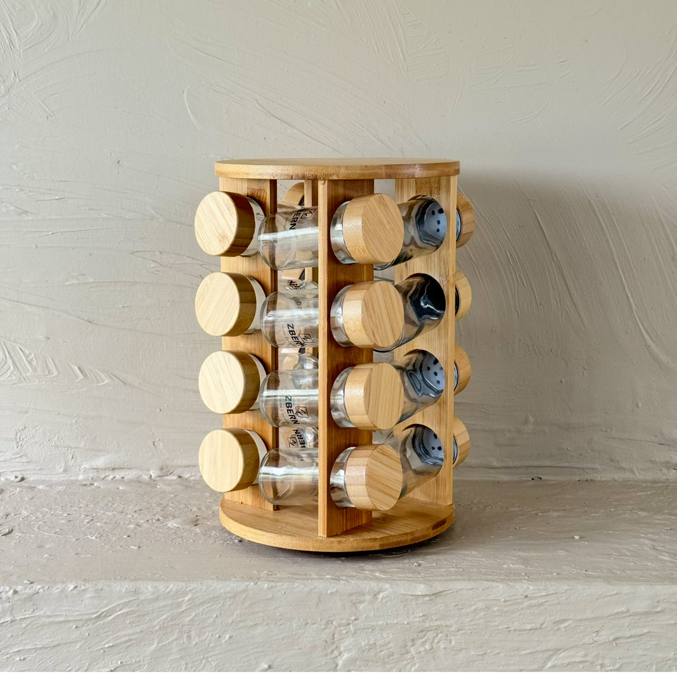 ZBERN Bambu Standlı 16 Adet Baharatlık Seti