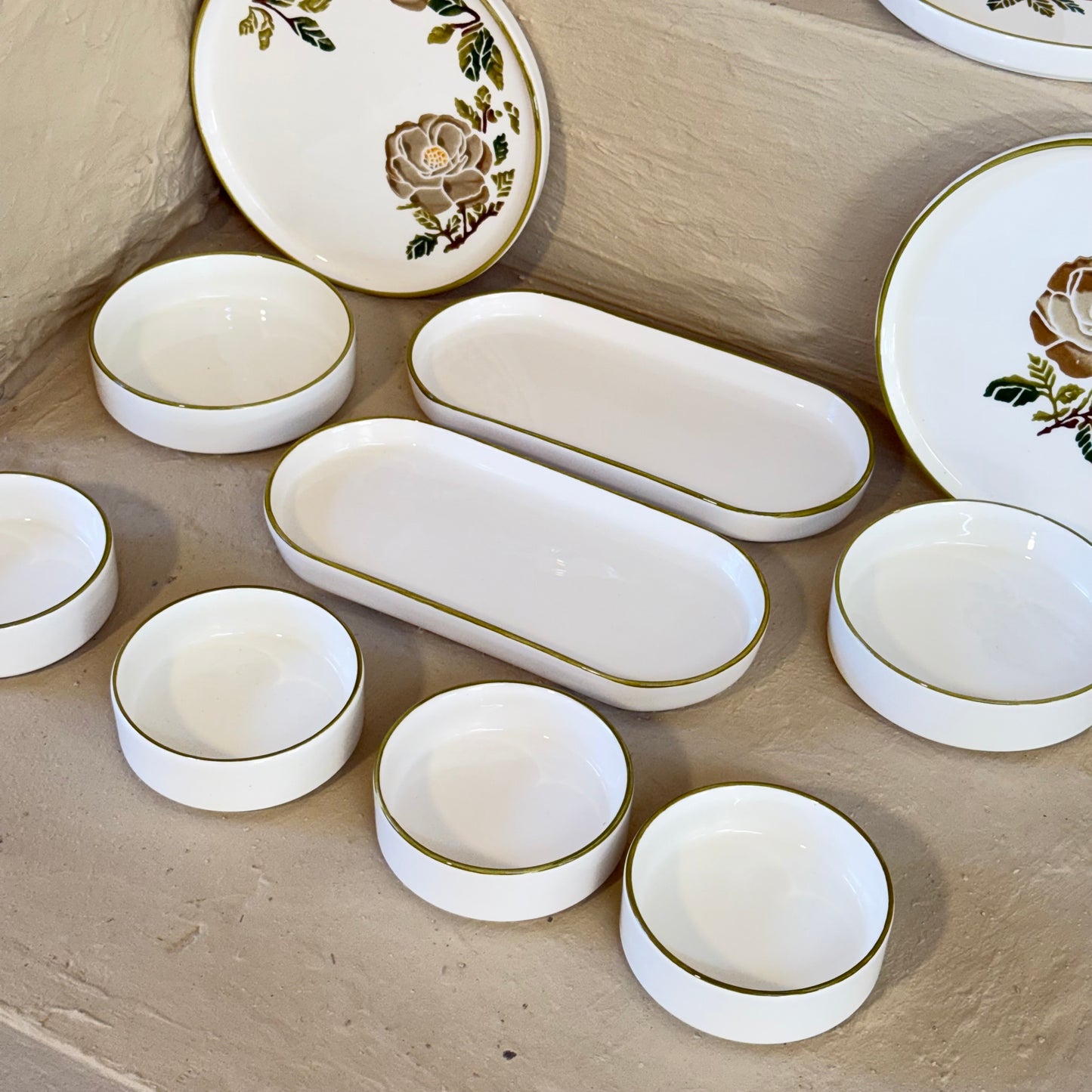 Tutku Manolya 14 Parça Kahvaltı Takımı 6 Kişilik