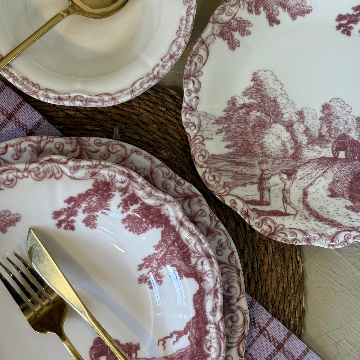 Porser Porselen 24 Parça Yemek Takımı 6 Kişilik Pembe KOD:BORDEL-30402-2