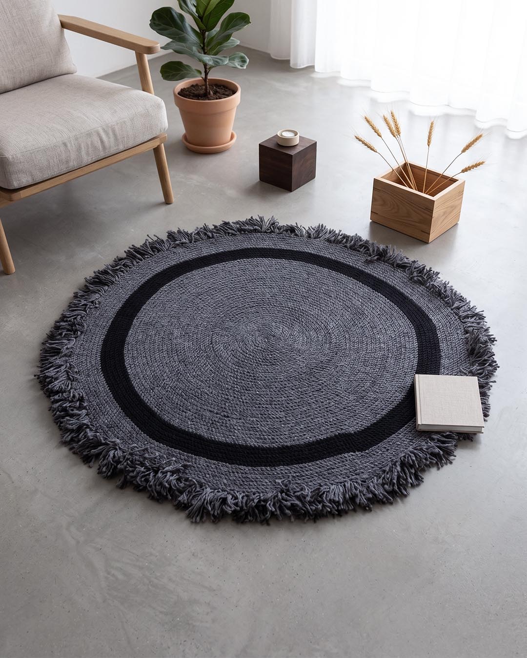 Tuuli Natural Halka Desenli El Dokuma Jüt Yuvarlak Halı – Premium Dekoratif Tasarım 100x100 Gri-Siyah