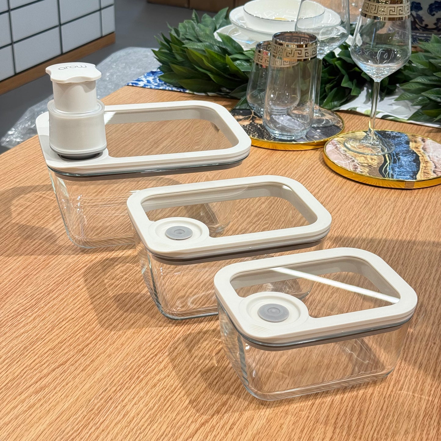 Arow Novelty Cam Saklama Kabı Seti Manuel Pompa