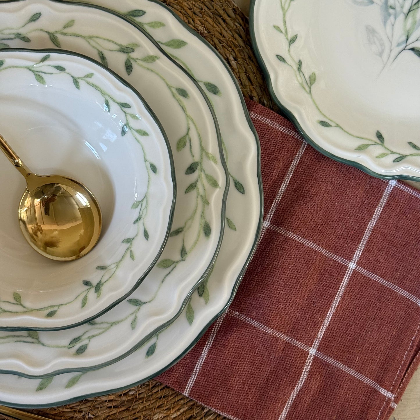 Porser 24 Parça Yemek Takımı 6 Kişilik KOD:OLİVESSA-1201