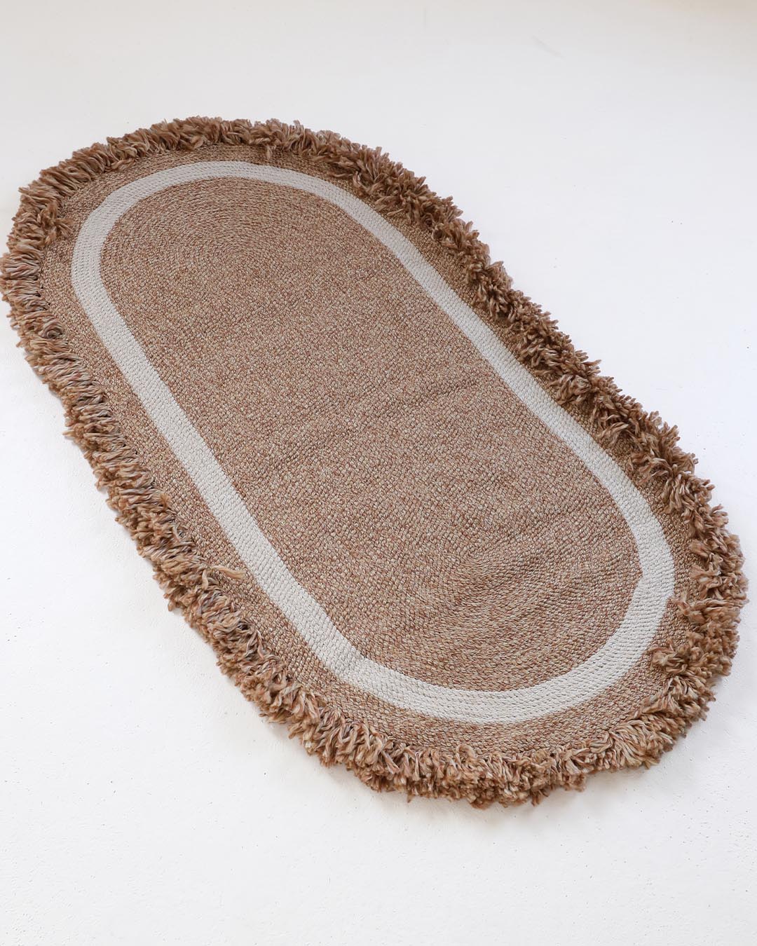 Tuuli Natural Halka Desenli El Dokuma Jüt Oval Halı – Premium Dekoratif Tasarım Kahve-Krem 80x150