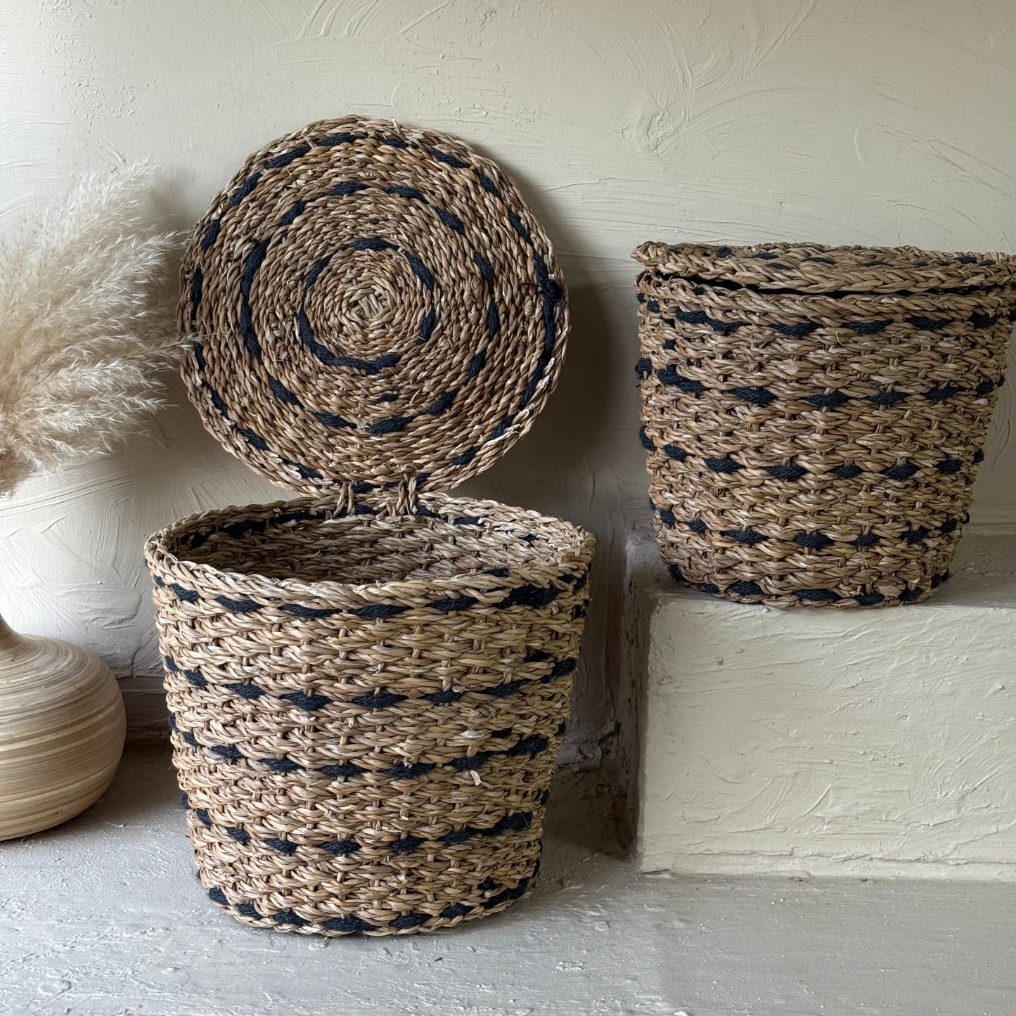 SVR Kapaklı İki Boy Yuvarlak Hasır Patates Soğanlık Siyah KOD:15841