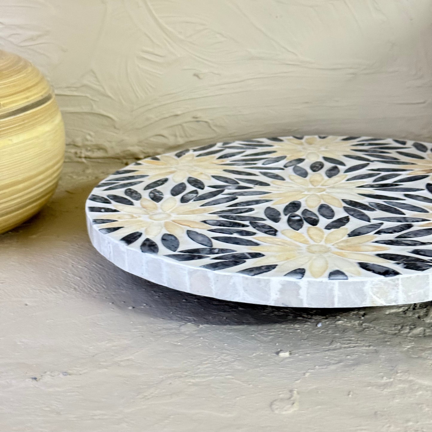 SVR Sedef Dönen Yuvarlak Sunumluk KOD:6183 Papatya Model