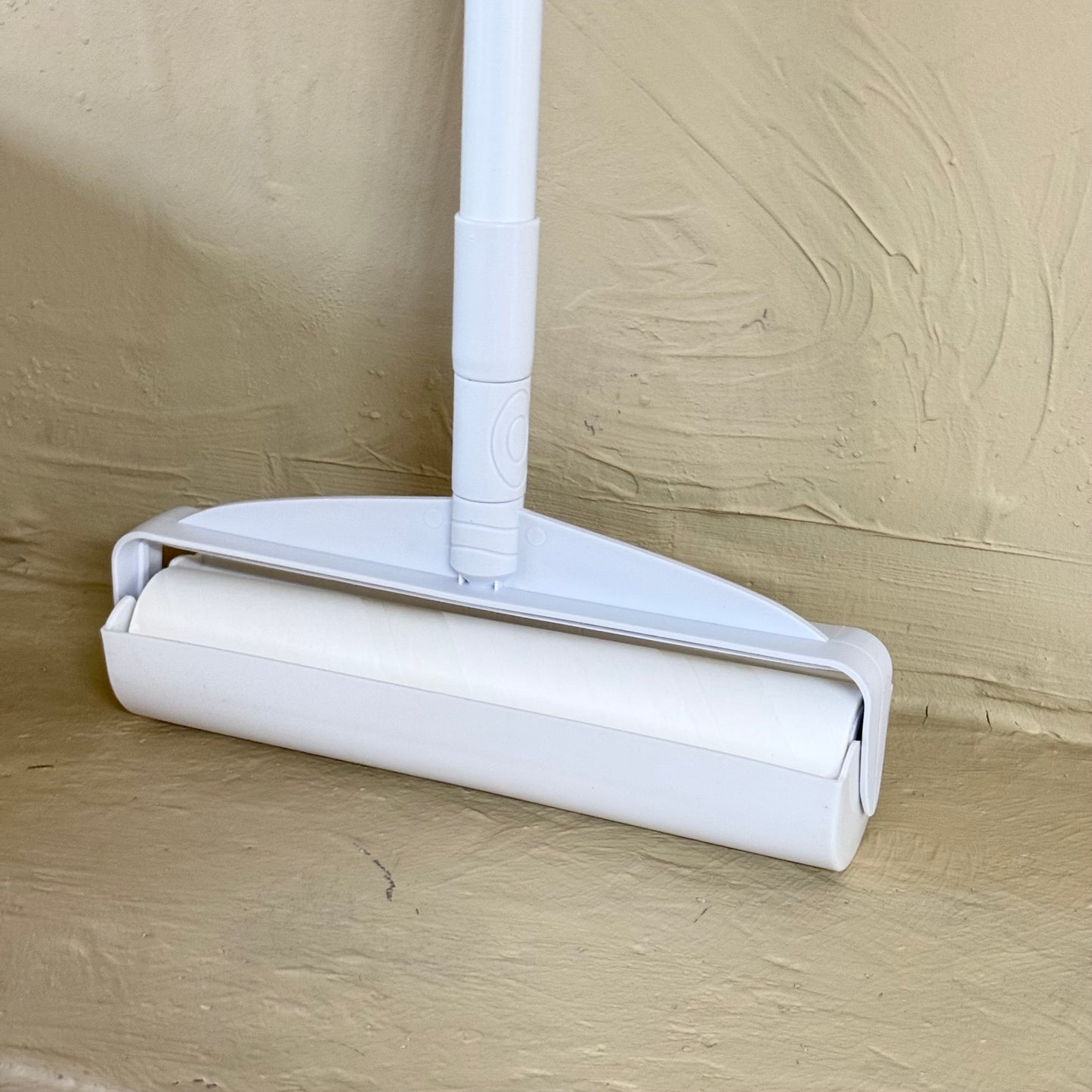 Miev Saplı Tüy Toplayıcı Rulo 24 cm KOD:338