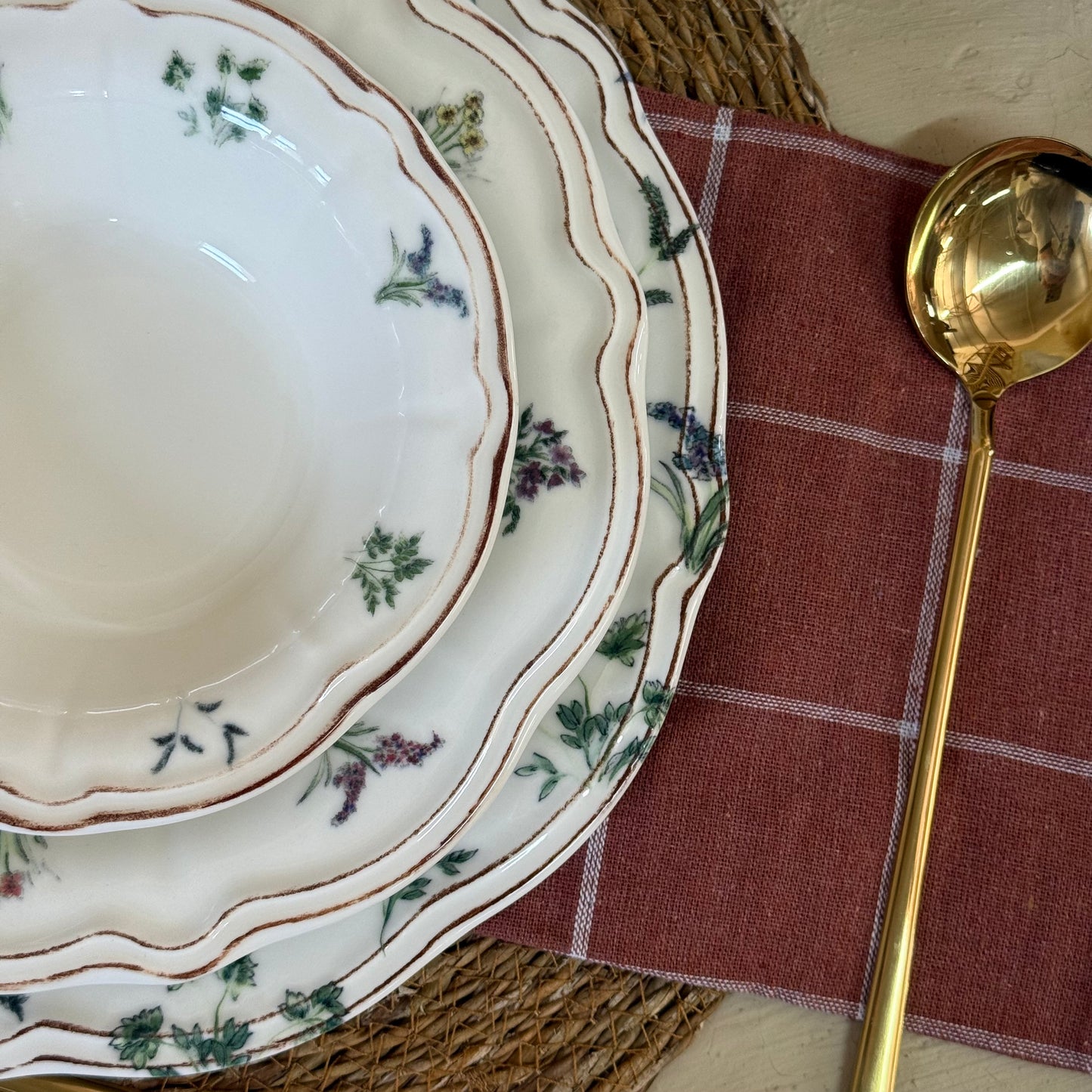 Porser 24 Parça Yemek Takımı 6 Kişilik KOD:AMBER-1056