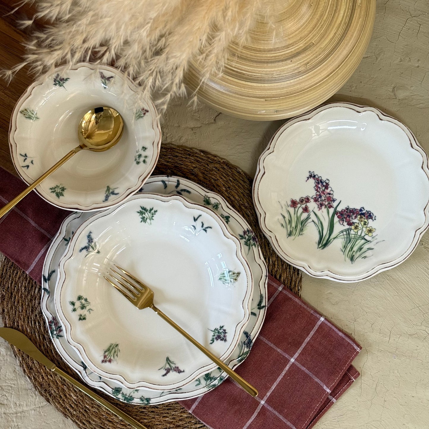 Porser 24 Parça Yemek Takımı 6 Kişilik KOD:AMBER-1056